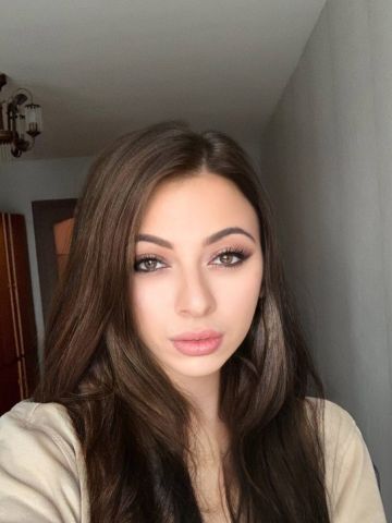 Анюта